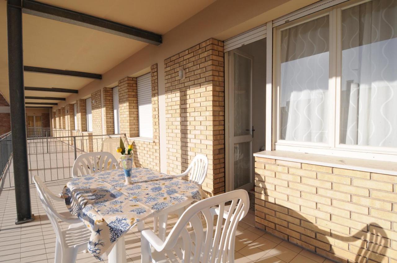 Condominio Res. Palace Bibione Exterior photo