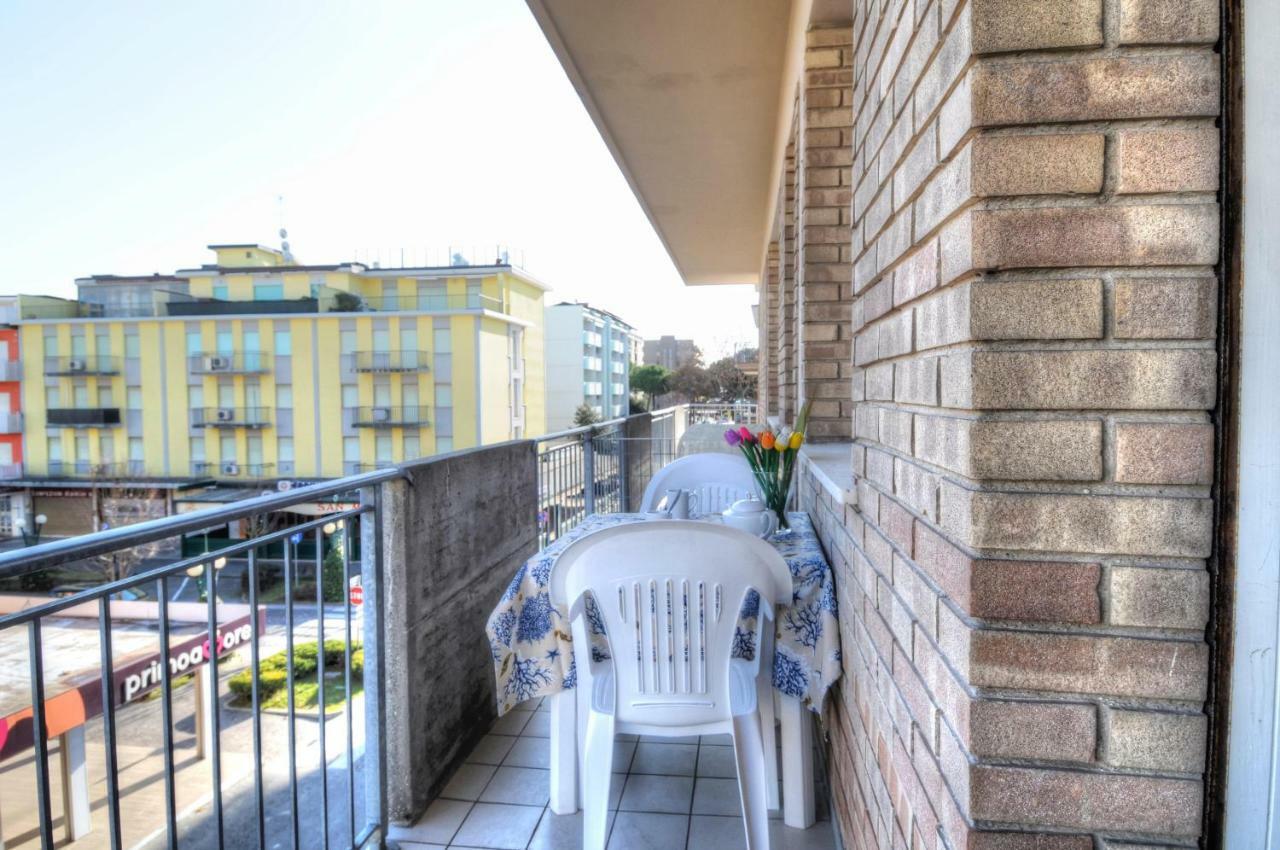 Condominio Res. Palace Bibione Exterior photo